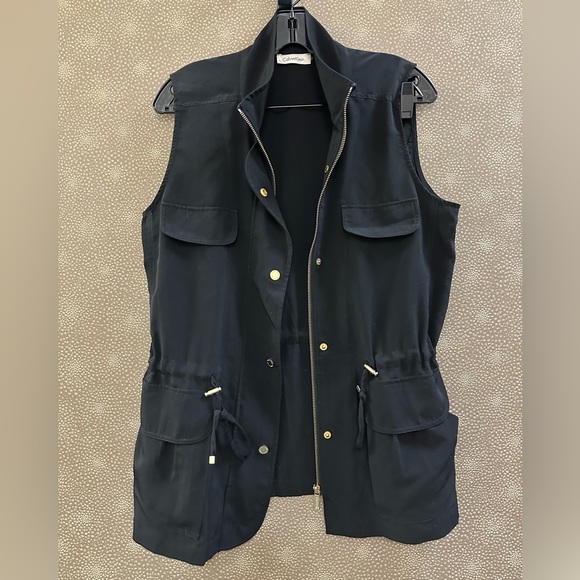 🔥🔥🔥Calvin Klein Sleeveless Black Zip Up Jacket - Picture 2 of 8